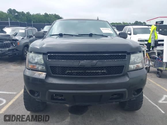 ✅ 2012 Chevrolet Tahoe LS • VIN: 1GNSKAE01CR289737 • Лот: 42341563. Опубликован ранее на IAAI с пробегом 199 766 миль. Бесплатный доступ к архиву аукционных продаж из США и подробный отчёт об истории автомобиля на DreamBid. Изображение 12.