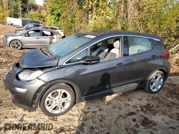 ✅ 2020 Chevrolet Bolt EV LT • VIN: 1G1FY6S06L4135217 • Lot: 73659764. Wystawiony na Copart z przebiegiem Nie podano. Bezpłatny archiwum sprzedaży aukcyjnych z USA i szczegółowy raport historii pojazdu na DreamBid. Zdjęcie 2.