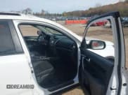 ✅ 2014 Kia Sorento LX • VIN: 5XYKTCA63EG508436 • Лот: 43646370. Опубликован ранее на IAAI с пробегом 194 041 миль. Бесплатный доступ к архиву аукционных продаж из США и подробный отчёт об истории автомобиля на DreamBid. Изображение 5.