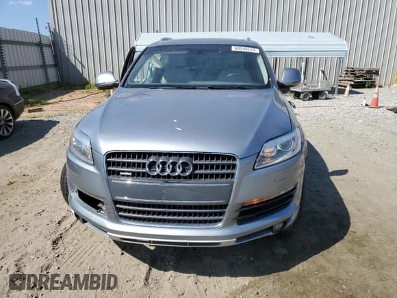 ✅ 2008 Audi Q7 Premium • VIN: WA1BV74L78D031543 • Lot: 60248224. Wystawiony na Copart z przebiegiem 102 023 mil. Bezpłatny archiwum sprzedaży aukcyjnych z USA i szczegółowy raport historii pojazdu na DreamBid. Zdjęcie 5.