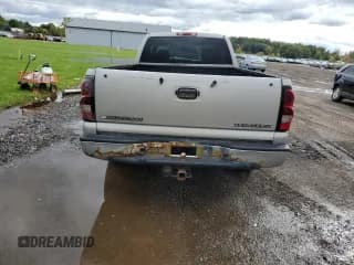 ✅ 2004 Chevrolet Silverado 1500 Work Truck • VIN: 1GCEC19V54E204447 • Лот: 76116284. Опубликован ранее на Copart с пробегом 285 385 миль. Бесплатный доступ к архиву аукционных продаж из США и подробный отчёт об истории автомобиля на DreamBid. Изображение 6.