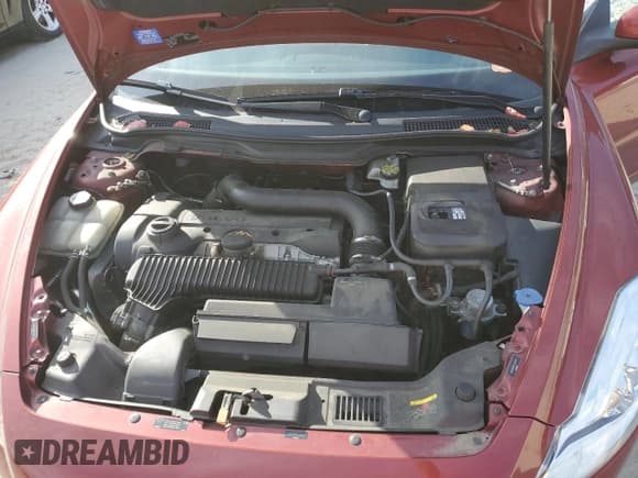 ✅ 2012 Volvo C70 T5 • VIN: YV1672MC2CJ124284 • Lot: 76554644. Wystawiony na Copart z przebiegiem 116 886 mil. Bezpłatny archiwum sprzedaży aukcyjnych z USA i szczegółowy raport historii pojazdu na DreamBid. Zdjęcie 11.