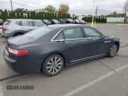 ✅ 2017 Lincoln Continental Livery • VIN: 1LN6L9HK7H5617725 • Lot: 84193145. Wystawiony na Copart z przebiegiem 216 956 mil. Bezpłatny archiwum sprzedaży aukcyjnych z USA i szczegółowy raport historii pojazdu na DreamBid. Zdjęcie 3.