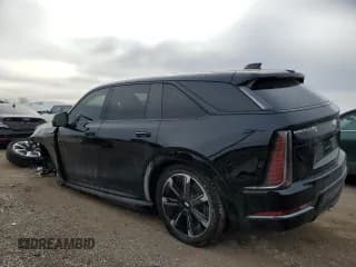 ✅ 2025 Cadillac ESCALADE IQ • VIN: 1GYTEEKL6SU101021 • Lot: 44327835. Wystawiony na Copart z przebiegiem 336 mil. Bezpłatny archiwum sprzedaży aukcyjnych z USA i szczegółowy raport historii pojazdu na DreamBid. Zdjęcie 2.