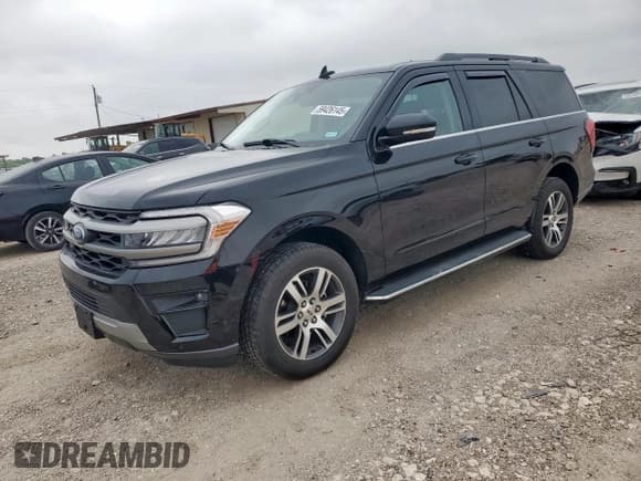 ✅ 2023 Ford Expedition XLT • VIN: 1FMJU1H88PEA61257 • Лот: 59426145. Опубликован ранее на Copart с пробегом 23 552 миль. Бесплатный доступ к архиву аукционных продаж из США и подробный отчёт об истории автомобиля на DreamBid. Изображение 1.