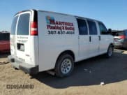 ✅ 2009 GMC Savana • VIN: 1GTFH154291147416 • Lot: 84607025. Listed on Copart with 90,821 mi. Free auction sales archive from the USA and detailed vehicle history report at DreamBid. Image 3.