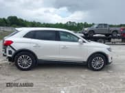✅ 2017 Lincoln MKX Select • VIN: 2LMPJ6KP4HBL18254 • Лот: 42771053. Опубликован ранее на IAAI с пробегом 63 994 миль. Бесплатный доступ к архиву аукционных продаж из США и подробный отчёт об истории автомобиля на DreamBid. Изображение 14.
