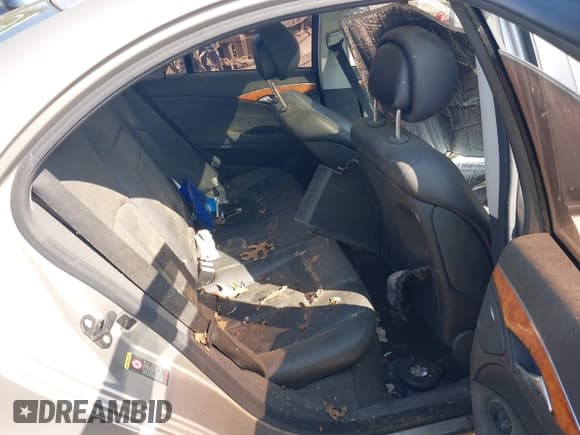 ✅ 2006 Mercedes-Benz E 350 • VIN: WDBUF56J56A861429 • Lot: 42806995. Listed on IAAI with Not provided. Free auction sales archive from the USA and detailed vehicle history report at DreamBid. Image 8.