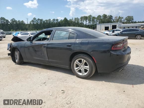✅ 2017 Dodge Charger SE • VIN: 2C3CDXBG6HH598997 • Lot: 81557425. Listed on Copart with 229,122 mi. Free auction sales archive from the USA and detailed vehicle history report at DreamBid. Image 2.