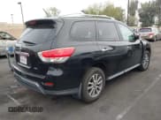 ✅ 2013 Nissan Pathfinder S • VIN: 5N1AR2MN2DC673870 • Lot: 43504874. Listed on IAAI with 144,241 mi. Free auction sales archive from the USA and detailed vehicle history report at DreamBid. Image 4.