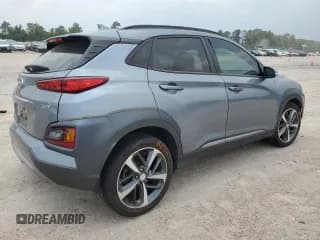 ✅ 2021 Hyundai Kona Limited • VIN: KM8K33A53MU611503 • Лот: 55550744. Опубликован ранее на Copart с пробегом 45 310 миль. Бесплатный доступ к архиву аукционных продаж из США и подробный отчёт об истории автомобиля на DreamBid. Изображение 3.