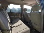 ✅ 2002 Toyota Sequoia SR5 • VIN: 5TDZT34A92S058580 • Lot: 42547428. Listed on IAAI with 367,599 mi. Free auction sales archive from the USA and detailed vehicle history report at DreamBid. Image 8.