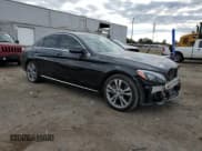 ✅ 2016 Mercedes-Benz C 300 • VIN: 55SWF4JB5GU100556 • Lot: 89612175. Wystawiony na Copart z przebiegiem 115 701 mil. Bezpłatny archiwum sprzedaży aukcyjnych z USA i szczegółowy raport historii pojazdu na DreamBid. Zdjęcie 4.