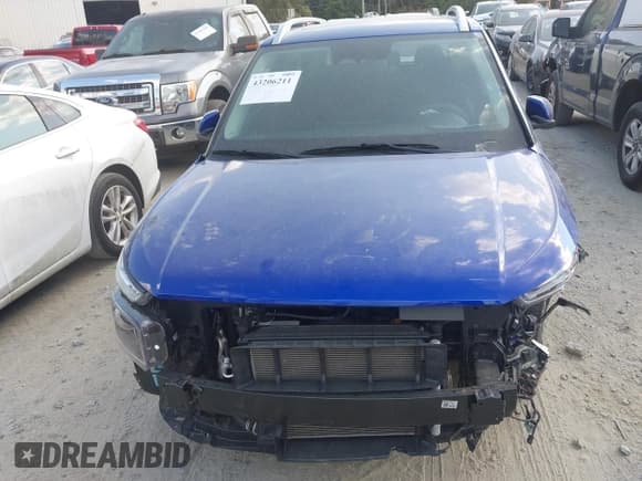 ✅ 2024 Hyundai Venue Limited • VIN: KMHRC8A35RU294647 • Lot: 43206211. Listed on IAAI with 12,260 mi. Free auction sales archive from the USA and detailed vehicle history report at DreamBid. Image 12.