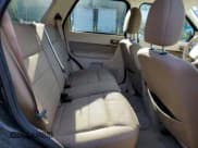 ✅ 2009 Ford Escape XLT • VIN: 1FMCU93G89KB95633 • Lot: 93309725. Listed on Copart with 111,566 mi. Free auction sales archive from the USA and detailed vehicle history report at DreamBid. Image 11.