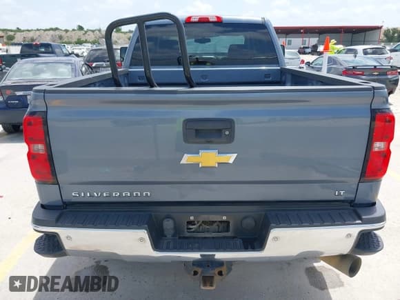 ✅ 2016 Chevrolet Silverado 2500HD LT • VIN: 1GC1KVE85GF165933 • Лот: 42554237. Опубликован ранее на IAAI с пробегом 244 064 миль. Бесплатный доступ к архиву аукционных продаж из США и подробный отчёт об истории автомобиля на DreamBid. Изображение 17.