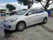 2012 Hyundai Accent GLS z VIN KMHCT4AE8CU089167, wystawiony jako Copart lot #90483405 z przebiegiem 138 860 mil mil oraz Szkoda całkowita • Salvage title. Historia ofert i sprzedaży dostępna na DreamBid. Obrazek 1.