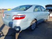 ✅ 2009 Toyota Camry • VIN: 4T1BB46K79U076593 • Lot: 43471627. Wystawiony na IAAI z przebiegiem 133 261 mil. Bezpłatny archiwum sprzedaży aukcyjnych z USA i szczegółowy raport historii pojazdu na DreamBid. Zdjęcie 4.