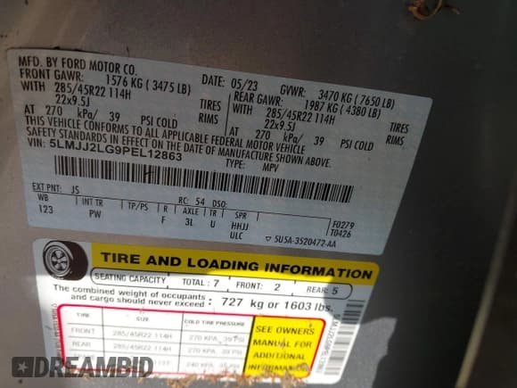 ✅ 2023 Lincoln Navigator Reserve • VIN: 5LMJJ2LG9PEL12863 • Lot: 42724923. Wystawiony na IAAI z przebiegiem 33 436 mil. Bezpłatny archiwum sprzedaży aukcyjnych z USA i szczegółowy raport historii pojazdu na DreamBid. Zdjęcie 9.