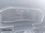 ✅ 2022 Chevrolet Silverado 1500 LT Trail Boss • VIN: 3GCUDFEDXNG527387 • Lot: 42269841. Wystawiony na IAAI z przebiegiem Nie podano. Bezpłatny archiwum sprzedaży aukcyjnych z USA i szczegółowy raport historii pojazdu na DreamBid. Zdjęcie 7.