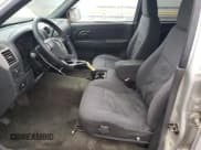 ✅ 2005 Chevrolet Colorado 1SC LS Z85 • VIN: 1GCDT136558189395 • Лот: 47774525. Опубликован ранее на Copart с пробегом 168 215 миль. Бесплатный доступ к архиву аукционных продаж из США и подробный отчёт об истории автомобиля на DreamBid. Изображение 7.