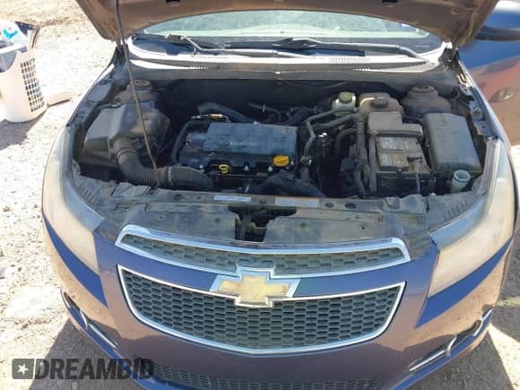 2013 Chevrolet Cruze 1LT z VIN 1G1PC5SB1D7152344, wystawiony jako IAAI lot #43472093 z przebiegiem 123 286 mil mil oraz . Historia ofert i sprzedaży dostępna na DreamBid. Obrazek 10.