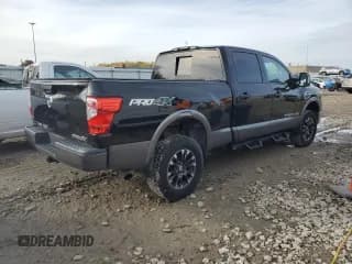 ✅ 2016 Nissan Titan SL • VIN: 1N6BA1F45GN512286 • Lot: 87018685. Wystawiony na Copart z przebiegiem 185 146 mil. Bezpłatny archiwum sprzedaży aukcyjnych z USA i szczegółowy raport historii pojazdu na DreamBid. Zdjęcie 3.