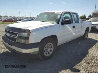 ✅ 2006 Chevrolet Silverado 1500 LT1 • VIN: 1GCEC19Z16Z279631 • Лот: 51104934. Опубликован ранее на Copart с пробегом 267 646 миль. Бесплатный доступ к архиву аукционных продаж из США и подробный отчёт об истории автомобиля на DreamBid. Изображение 1.