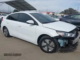 ✅ 2022 Hyundai Ioniq Blue • VIN: KMHC65LC3NU268499 • Lot: 42298329. Wystawiony na IAAI z przebiegiem 34 735 mil. Bezpłatny archiwum sprzedaży aukcyjnych z USA i szczegółowy raport historii pojazdu na DreamBid. Zdjęcie 1.