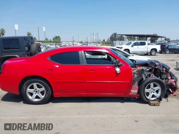 2010 Dodge Charger SXT с VIN 2B3CA3CV8AH118153, выставлен на аукционе IAAI как лот 42131948 с пробегом Не указан миль и . История ставок и продаж доступна на DreamBid. Изображение 14.