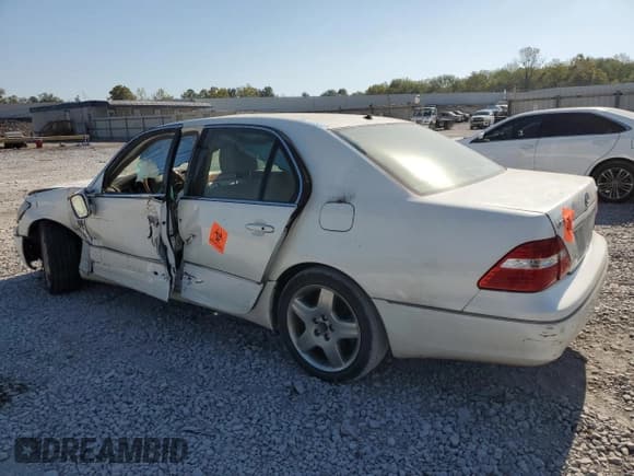 ✅ 2006 Lexus LS 430 • VIN: JTHBN36F965041373 • Lot: 84932795. Listed on Copart with Not provided. Free auction sales archive from the USA and detailed vehicle history report at DreamBid. Image 2.