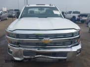 ✅ 2019 Chevrolet Silverado 2500HD LT • VIN: 2GC2KSEG1K1235759 • Lot: 43194918. Listed on IAAI with 139,856 mi. Free auction sales archive from the USA and detailed vehicle history report at DreamBid. Image 6.