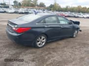 ✅ 2011 Hyundai Sonata SE • VIN: 5NPEC4AC6BH302055 • Lot: 43480197. Wystawiony na IAAI z przebiegiem 126 710 mil. Bezpłatny archiwum sprzedaży aukcyjnych z USA i szczegółowy raport historii pojazdu na DreamBid. Zdjęcie 4.