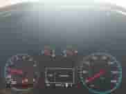 2018 Chevrolet Traverse LT Cloth z VIN 1GNERGKW6JJ260945, wystawiony jako IAAI lot #43031586 z przebiegiem 205 121 mil mil oraz . Historia ofert i sprzedaży dostępna na DreamBid. Obrazek 7.