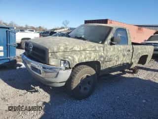 1998 Dodge 1500 с VIN 1B7HF16Y7WS633175, выставлен на аукционе Copart как лот 82380274 с пробегом 236 009 миль миль и Списание • Salvage title. История ставок и продаж доступна на DreamBid. Изображение 1.