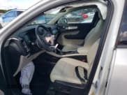 ✅ 2021 Volvo XC40 Momentum • VIN: YV4AC2HK5M2425721 • Lot: 69815252. Listed on Copart with 21,888 mi. Free auction sales archive from the USA and detailed vehicle history report at DreamBid. Image 7.