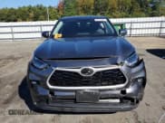 ✅ 2021 Toyota Highlander LE • VIN: 5TDBZRBH0MS069442 • Lot: 85372625. Listed on Copart with Not provided. Free auction sales archive from the USA and detailed vehicle history report at DreamBid. Image 5.