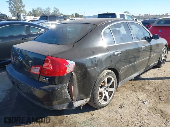 ✅ 2003 Infiniti G35 • VIN: JNKCV51E53M323526 • Lot: 43879173. Listed on IAAI with 291,291 mi. Free auction sales archive from the USA and detailed vehicle history report at DreamBid. Image 4.