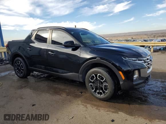 2023 Hyundai Santa Cruz SEL с VIN 5NTJCDAE0PH062705, выставлен на аукционе Copart как лот 88022885 с пробегом 15 647 миль миль и Списание • Salvage title. История ставок и продаж доступна на DreamBid. Изображение 4.