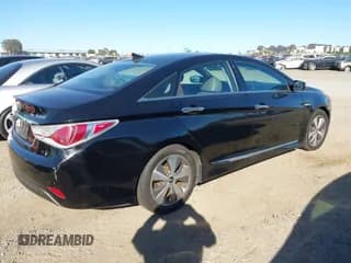 ✅ 2011 Hyundai Sonata Hybrid • VIN: KMHEC4A49BA000545 • Лот: 43559004. Опубликован ранее на IAAI с пробегом 270 399 миль. Бесплатный доступ к архиву аукционных продаж из США и подробный отчёт об истории автомобиля на DreamBid. Изображение 4.
