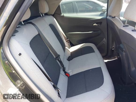 ✅ 2019 Chevrolet Bolt EV LT • VIN: 1G1FY6S04K4101498 • Lot: 42010573. Wystawiony na IAAI z przebiegiem 93 456 mil. Bezpłatny archiwum sprzedaży aukcyjnych z USA i szczegółowy raport historii pojazdu na DreamBid. Zdjęcie 8.