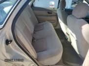 ✅ 2004 Ford Taurus LX • VIN: 1FAFP52UX4G124329 • Lot: 92083455. Wystawiony na Copart z przebiegiem 90 273 mil. Bezpłatny archiwum sprzedaży aukcyjnych z USA i szczegółowy raport historii pojazdu na DreamBid. Zdjęcie 10.