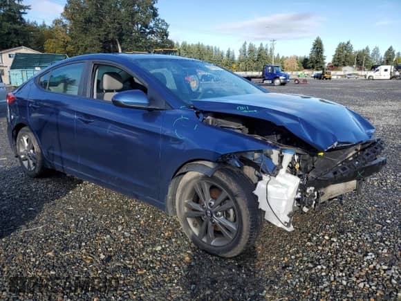 2017 Hyundai Elantra SE with VIN 5NPD84LFXHH204921, listed as a Copart auction lot 89739085 with Not provided miles and Salvage title. Bid and sale history available at DreamBid. Image 4.