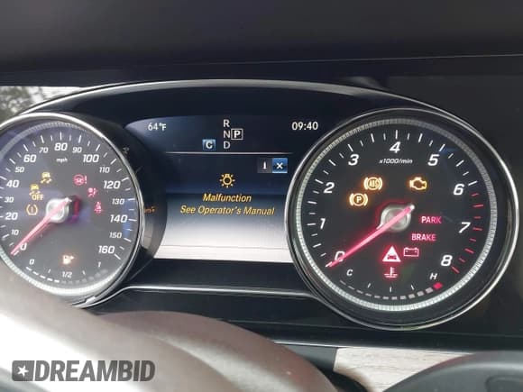 ✅ 2019 Mercedes-Benz E 450 • VIN: WDD1K6JB9KF099277 • Лот: 43197549. Опубликован ранее на IAAI с пробегом 63 054 миль. Бесплатный доступ к архиву аукционных продаж из США и подробный отчёт об истории автомобиля на DreamBid. Изображение 7.
