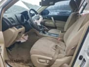 ✅ 2008 Toyota Highlander Sport • VIN: JTEES43A482045157 • Лот: 94243495. Опубликован ранее на Copart с пробегом Не указан. Бесплатный доступ к архиву аукционных продаж из США и подробный отчёт об истории автомобиля на DreamBid. Изображение 7.