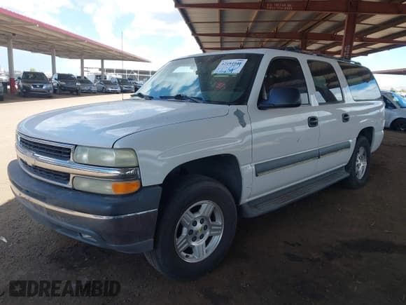 ✅ 2003 Chevrolet Suburban LS • VIN: 3GNEC16T53G297519 • Лот: 42184948. Опубликован ранее на IAAI с пробегом 243 548 миль. Бесплатный доступ к архиву аукционных продаж из США и подробный отчёт об истории автомобиля на DreamBid. Изображение 17.