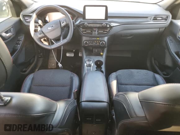 ✅ 2024 Ford Escape ST-Line Select • VIN: 1FMCU9NZ1RUA82593 • Lot: 70689485. Wystawiony na Copart z przebiegiem 12 720 mil. Bezpłatny archiwum sprzedaży aukcyjnych z USA i szczegółowy raport historii pojazdu na DreamBid. Zdjęcie 8.