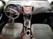 2017 Chevrolet Cruze LT z VIN 1G1BG5SE0H7255849, wystawiony jako Copart lot #84495614 z przebiegiem 109 700 mil mil oraz Czysty tytuł • Clean title. Historia ofert i sprzedaży dostępna na DreamBid. Obrazek 8.