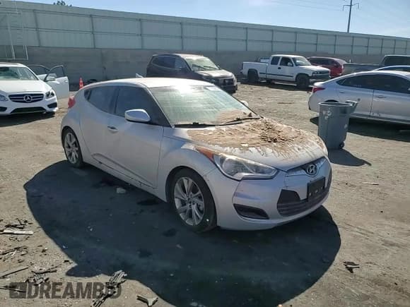 ✅ 2016 Hyundai Veloster • VIN: KMHTC6AD7GU280426 • Lot: 77609894. Wystawiony na Copart z przebiegiem Nie podano. Bezpłatny archiwum sprzedaży aukcyjnych z USA i szczegółowy raport historii pojazdu na DreamBid. Zdjęcie 11.