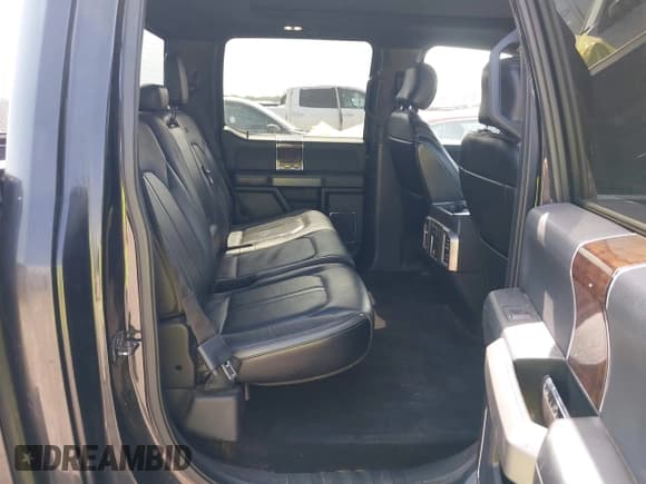 ✅ 2015 Ford F-150 XLT • VIN: 1FTEW1EF5FFC92306 • Lot: 42530810. Listed on IAAI with 222,272 mi. Free auction sales archive from the USA and detailed vehicle history report at DreamBid. Image 8.